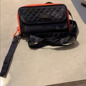 Crossbody wallet
